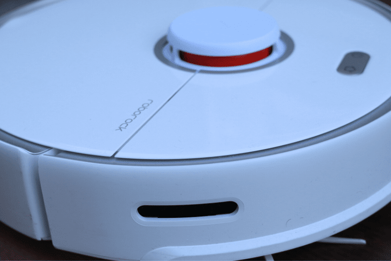 Roborock S5 Max from the front